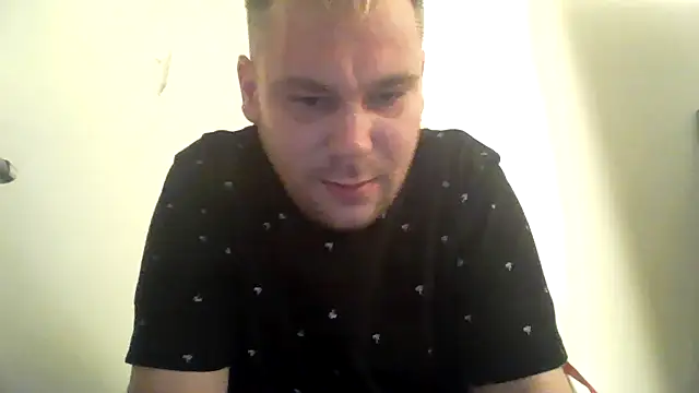 occasionalride1 Show in webcam