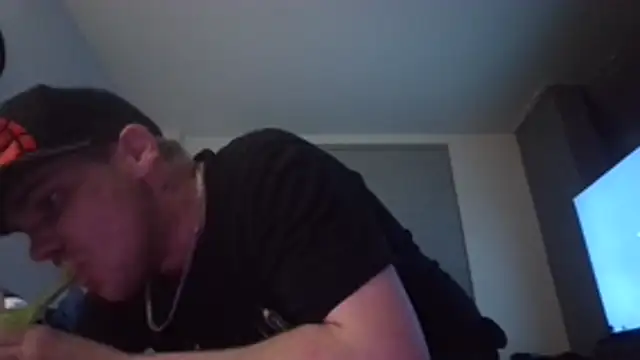 occasionalride1's Webcam Show