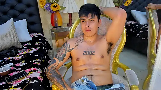 Chat +18 de ThomasThundr ao vivo