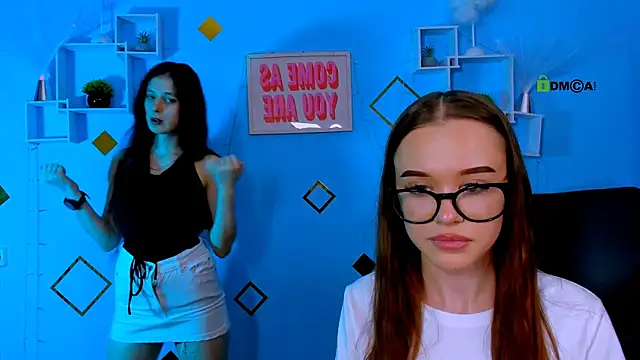 nila_eclipse Adlı Modelin Canlı XXX Sohbeti