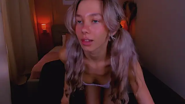 Chat +18 de LuluAlis ao vivo
