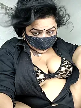 Chat +18 de Delhi_Patola ao vivo