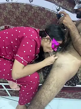 Priyanka011 Adlı Modelin Web Kamerası Şovu