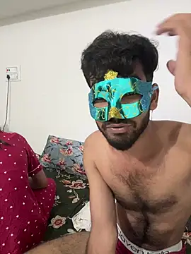 Priyanka011 Webcam show