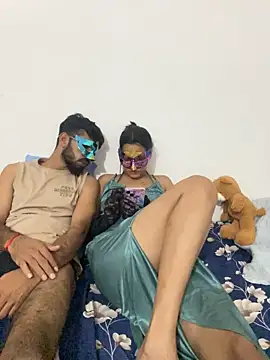 Вебкам-шоу Priyanka011