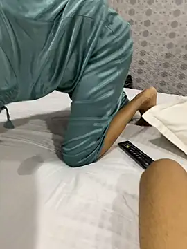 Вебкам-шоу Priyanka011