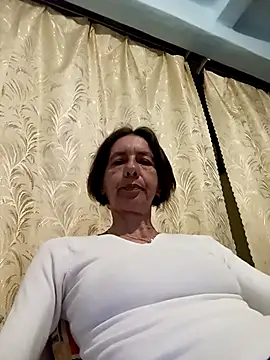 ห้องแชทสดของ Tania9876