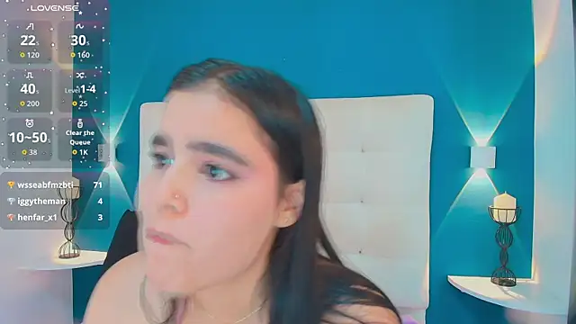 Chat +18 de MiaaCarter_ ao vivo