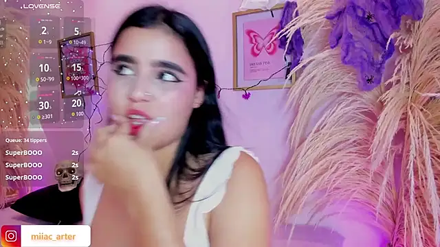 Chat XXX ao vivo de MiaaCarter_