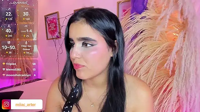 MiaaCarter_ Chat XXX in diretta
