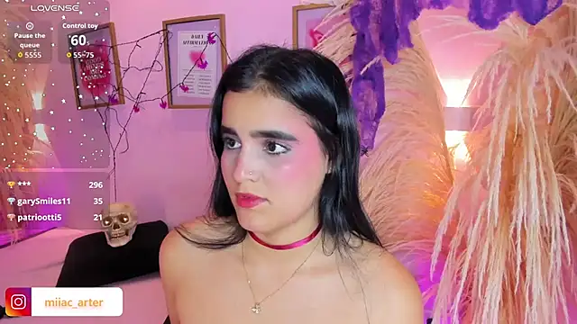 MiaaCarter_ Chat XXX in diretta