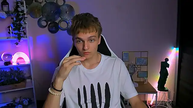 john_lik's Live XXX Chat