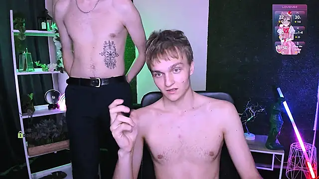 Show modela john_lik na web-kameri
