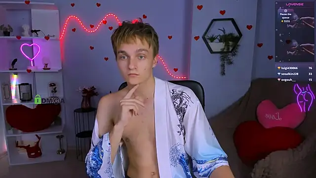 john_lik's Webcam Show