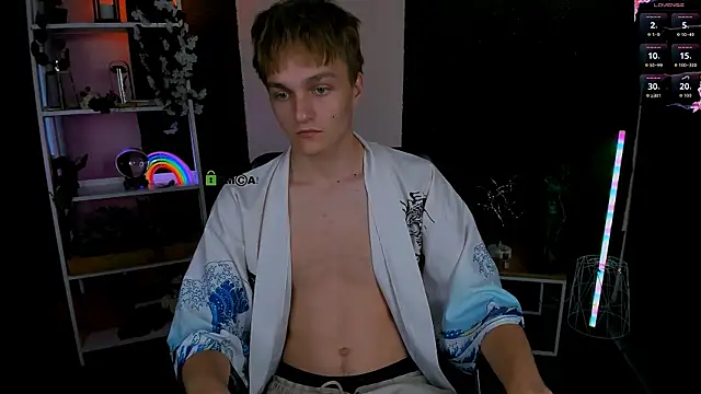 Show modela john_lik na web-kameri