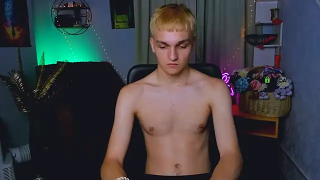 Вебкам-шоу john_lik