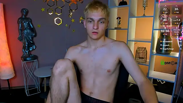 Show modela john_lik na web-kameri