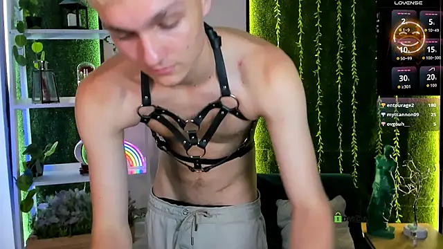 john_lik Adlı Modelin Web Kamerası Şovu