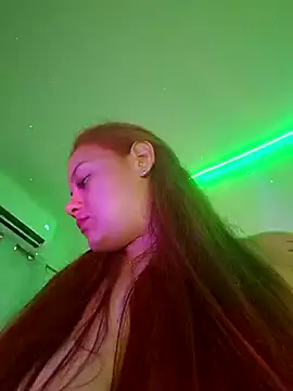 Pokazy przed kamerką – Foxylisaflores