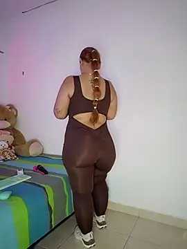Foxylisaflores' Webcam Show