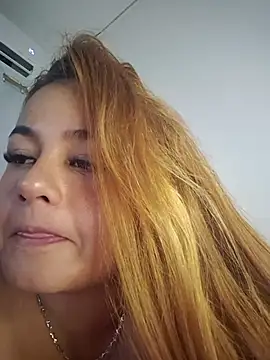 Foxylisaflores' Webcam Show