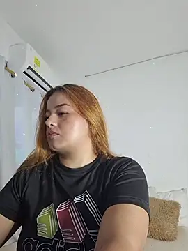 Czat XXX na żywo – Foxylisaflores