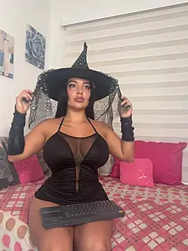 Chat XXX en directo de Serafina_del_Mar__