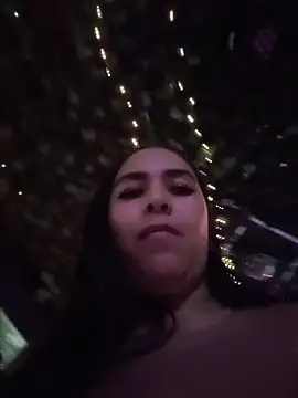 Chat +18 de Karla__Morrison ao vivo