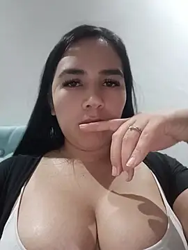 Živý XXX chat Karla__Morrison