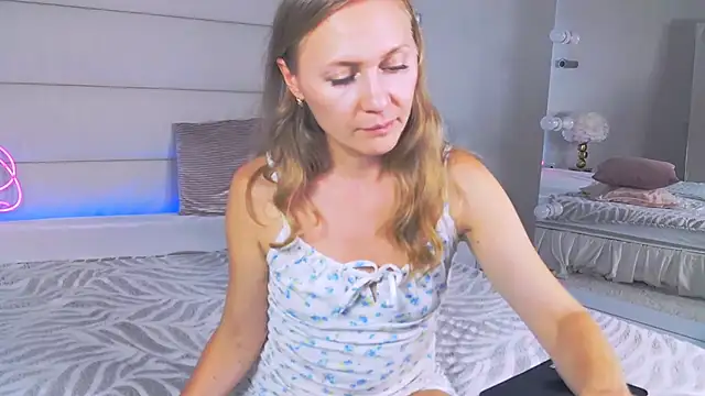 KamilaLod's Live XXX Chat