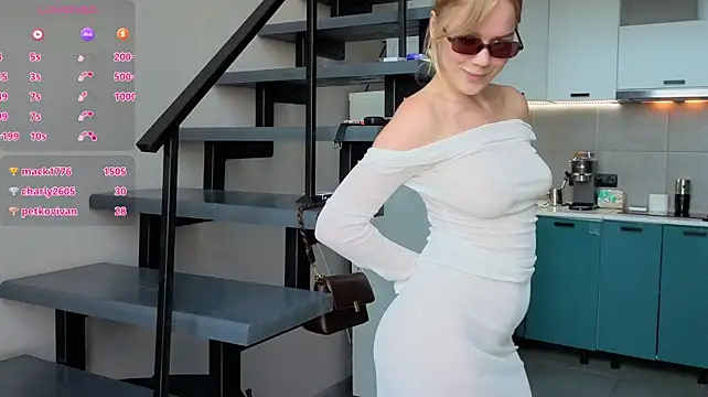Chat XXX ao vivo de LittleForestELF2