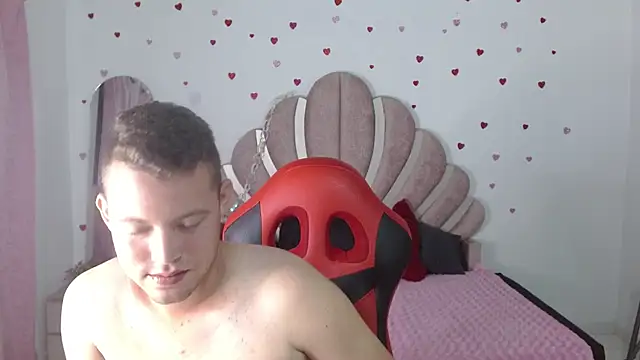 sven_fox723 Webcam Show
