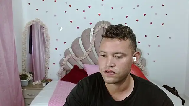 sven_fox723 Webcam Show