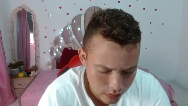 عرض كام sven_fox723