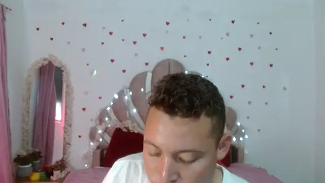 sven_fox723 Pertunjukan Webcam