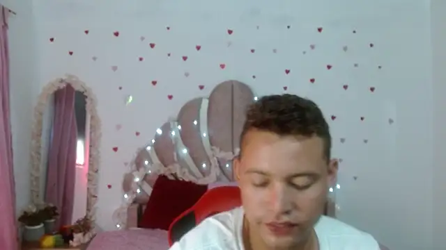 sven_fox723 网络视讯表演