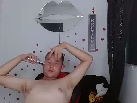 sven_fox723 webkamerás műsora