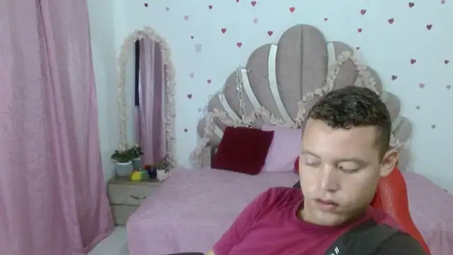 عرض كام sven_fox723