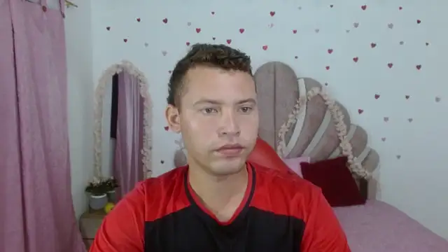 sven_fox723 Pertunjukan Webcam