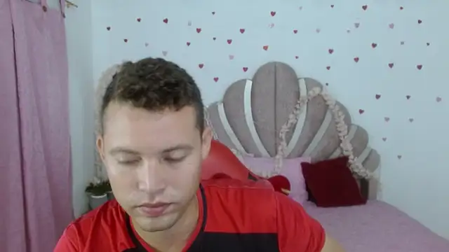 sven_fox723 Pertunjukan Webcam