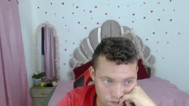 Show de webcam de sven_fox723