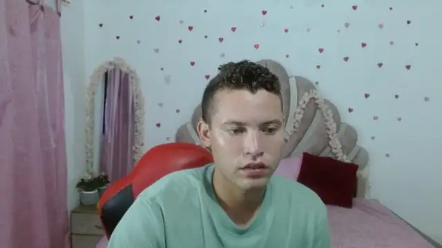 Show de webcam de sven_fox723