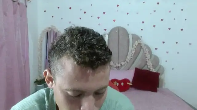sven_fox723 webcam show