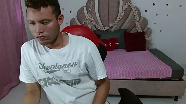 sven_fox723 Webcam-Show