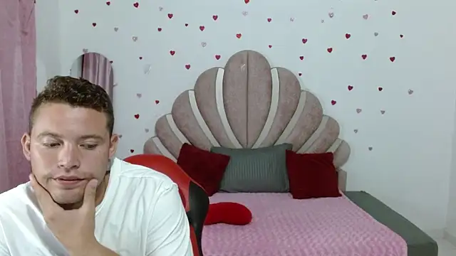 sven_fox723: вебкам-шоу