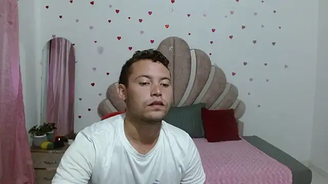 sven_fox723 网络视讯表演