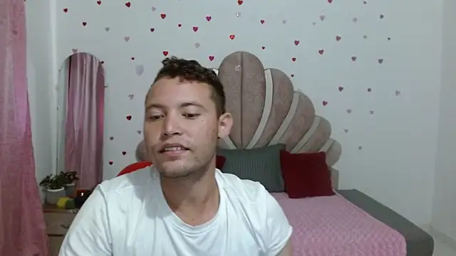 sven_fox723 在線直播表演