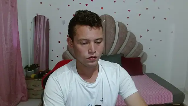 Webkamerová show sven_fox723