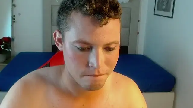 sven_fox723 Pertunjukan Webcam