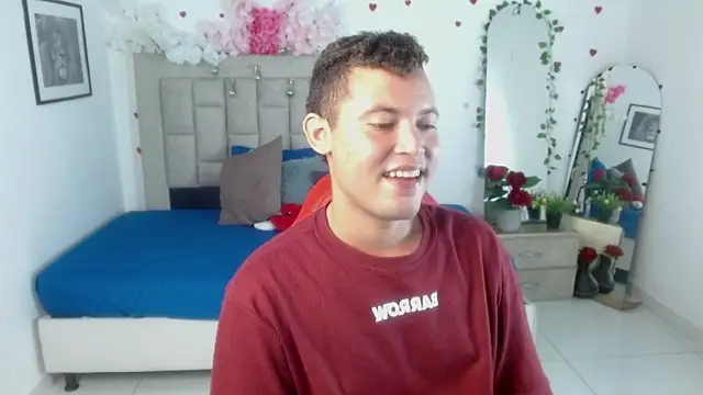 Show de webcam de sven_fox723